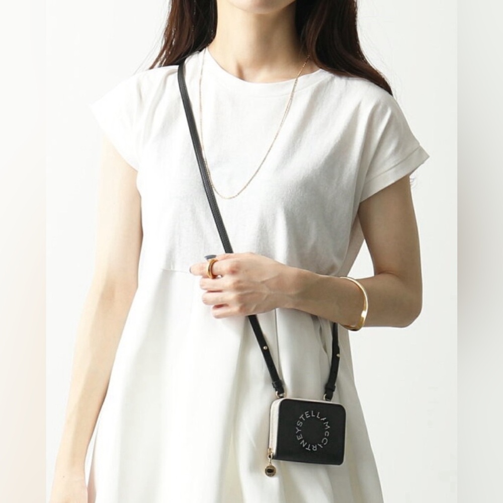 Stella McCartney Black and Cream Mini Crossbody Bag - Picture 6 of 16